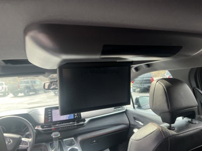 2023 Toyota Sienna XSE