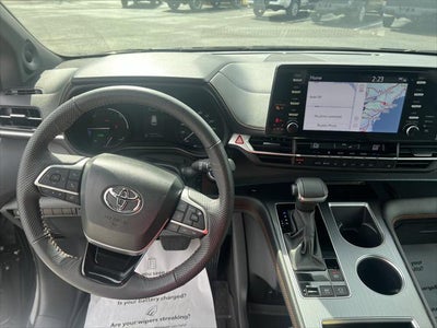 2023 Toyota Sienna XSE