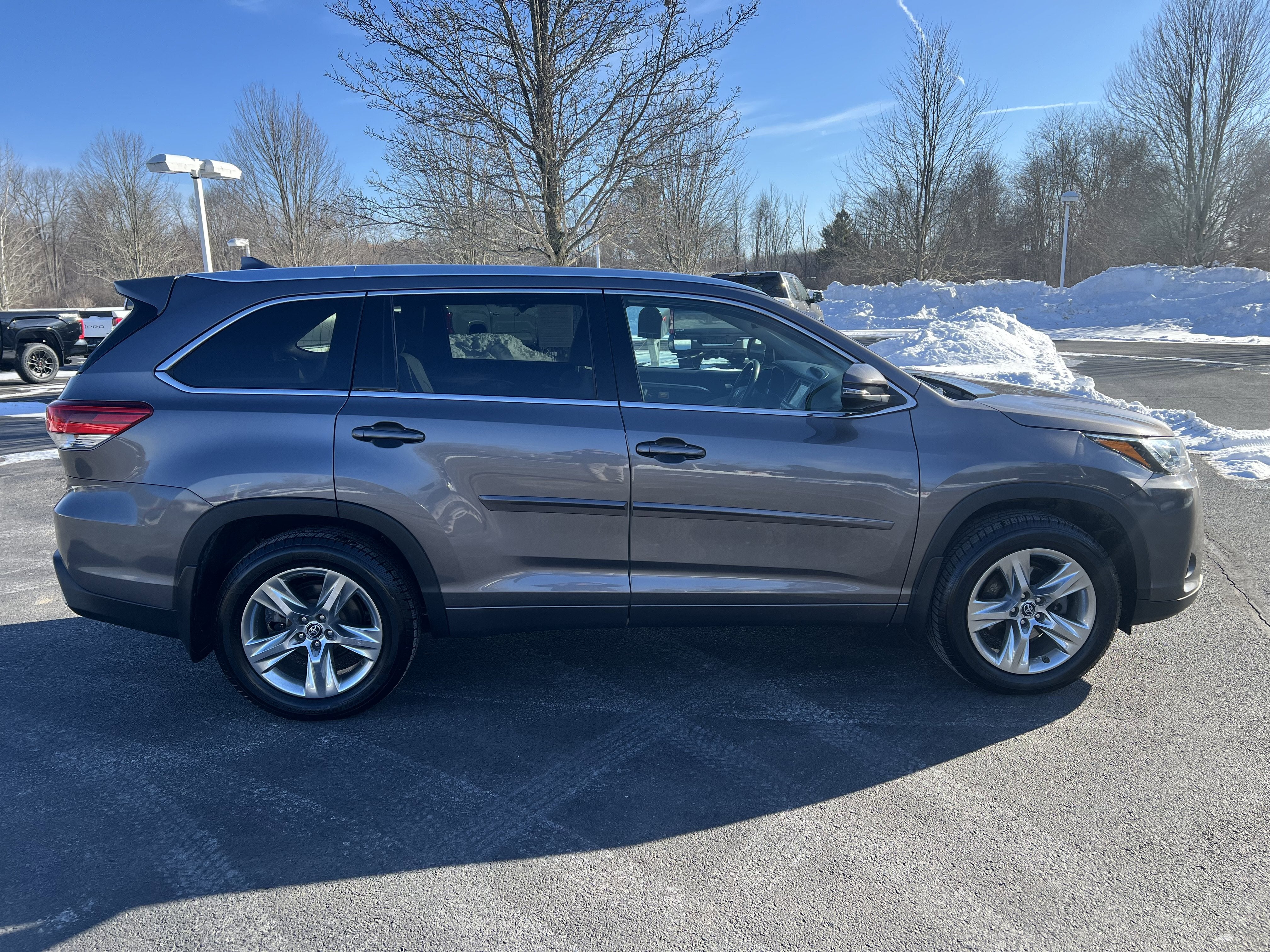 2018 Toyota Highlander Limited