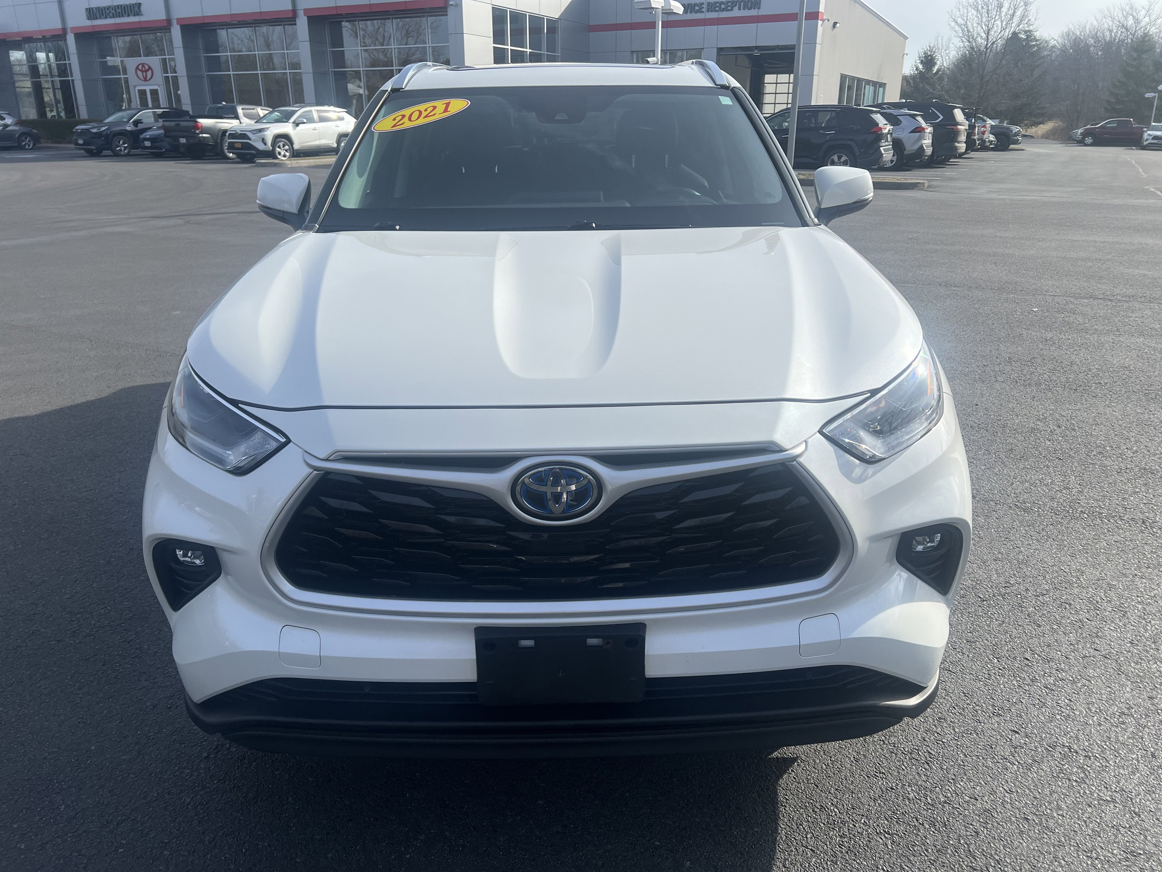 2021 Toyota Highlander Hybrid XLE