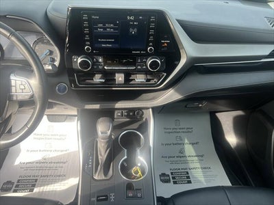 2021 Toyota Highlander Hybrid XLE