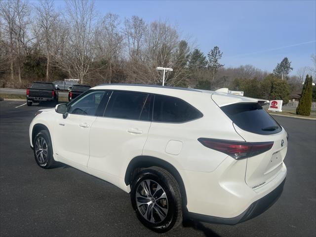 2021 Toyota Highlander Hybrid XLE