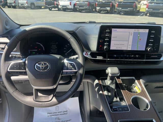 2023 Toyota Sienna XLE