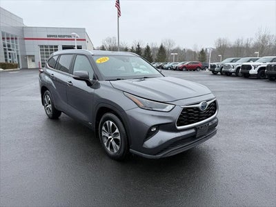 2024 Toyota Highlander Hybrid XLE