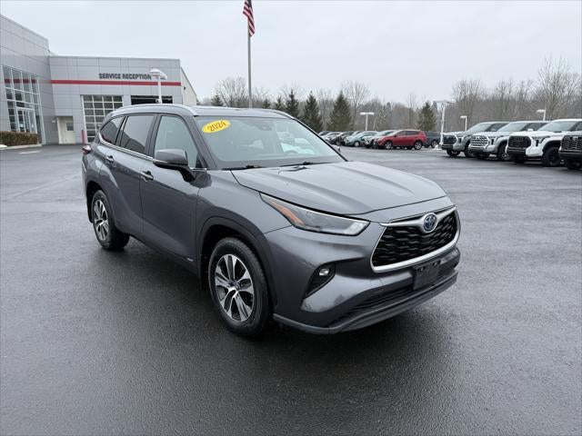 2024 Toyota Highlander Hybrid XLE