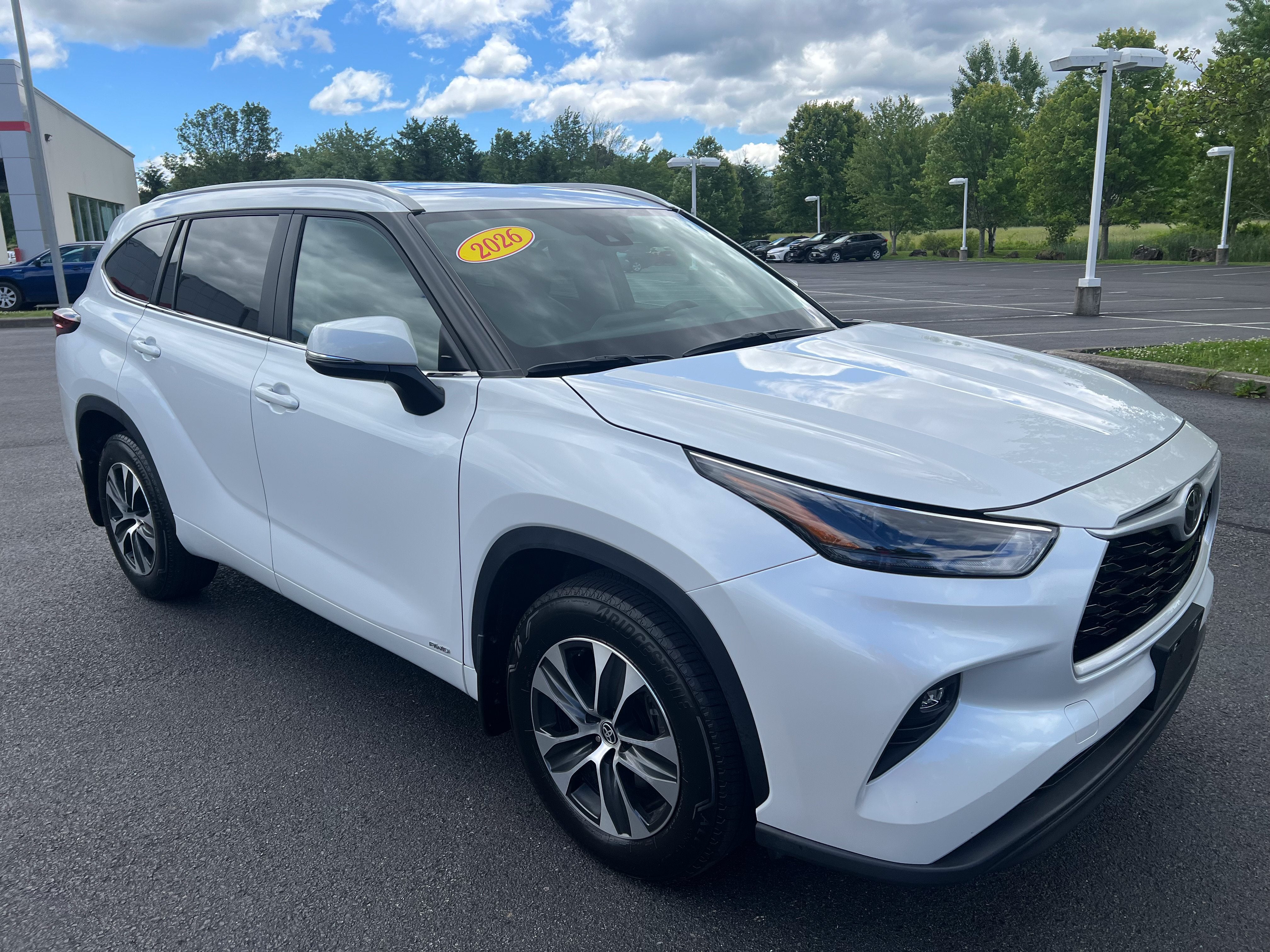 2026 Toyota Highlander Hybrid XLE