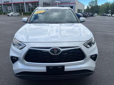 2026 Toyota Highlander Hybrid XLE