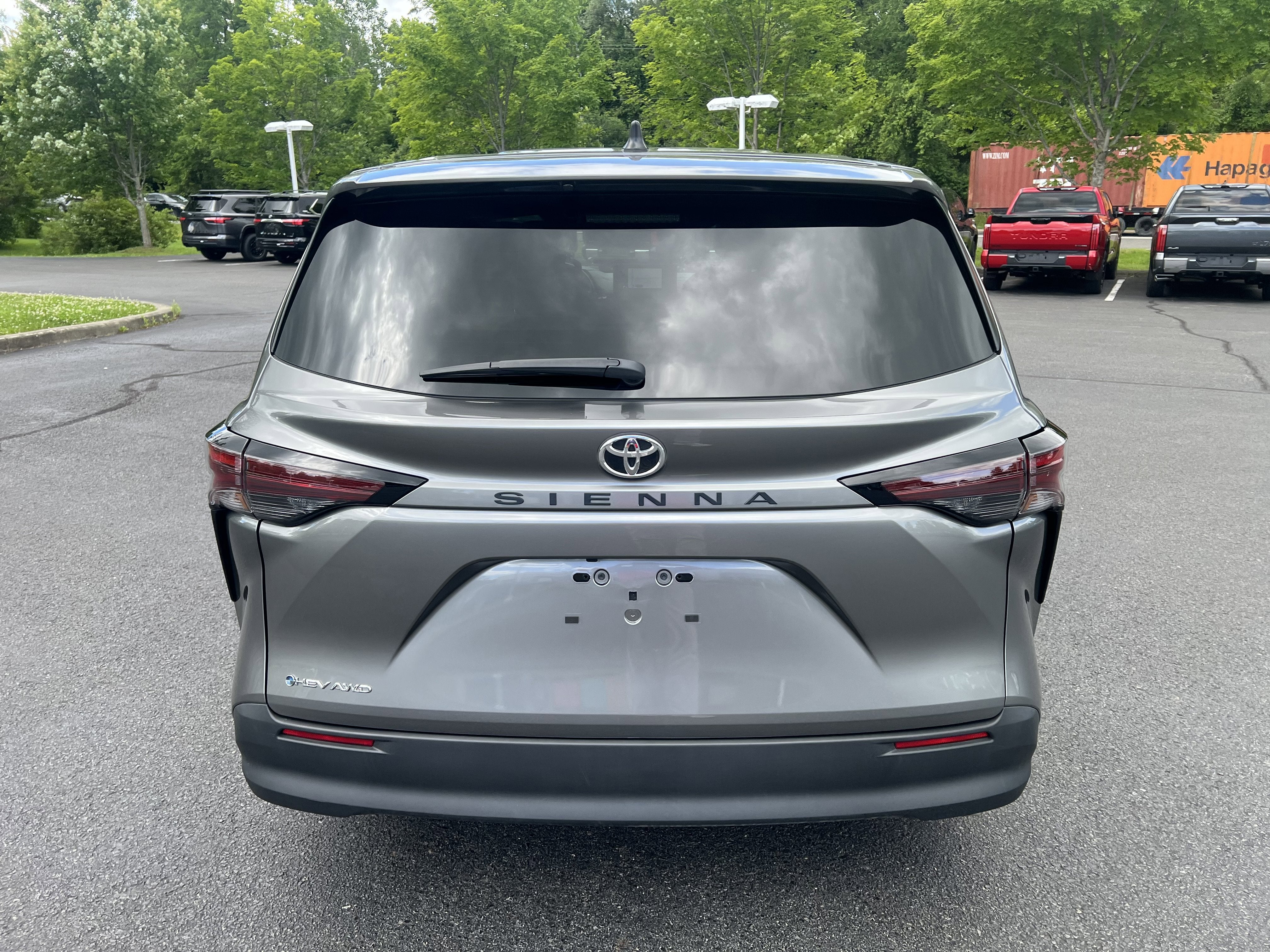 2026 Toyota Sienna LE