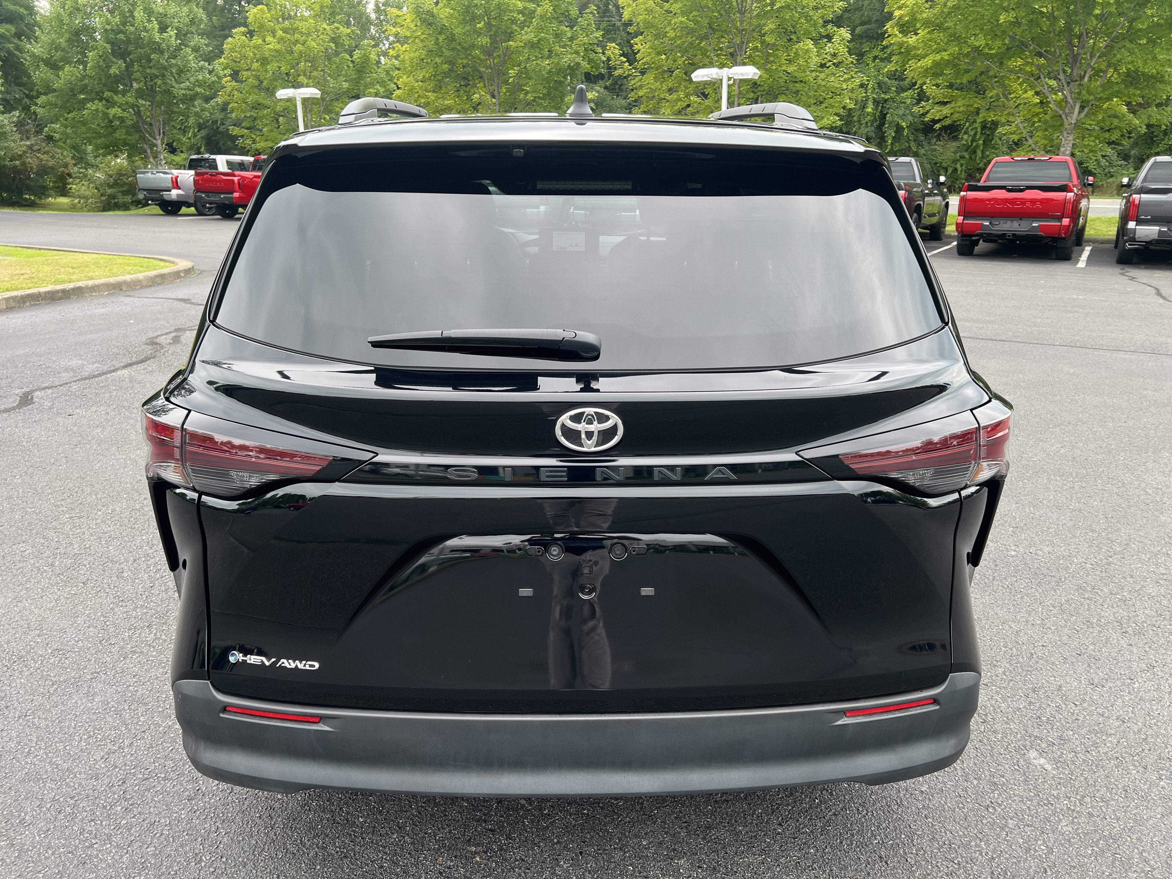 2026 Toyota Sienna LE