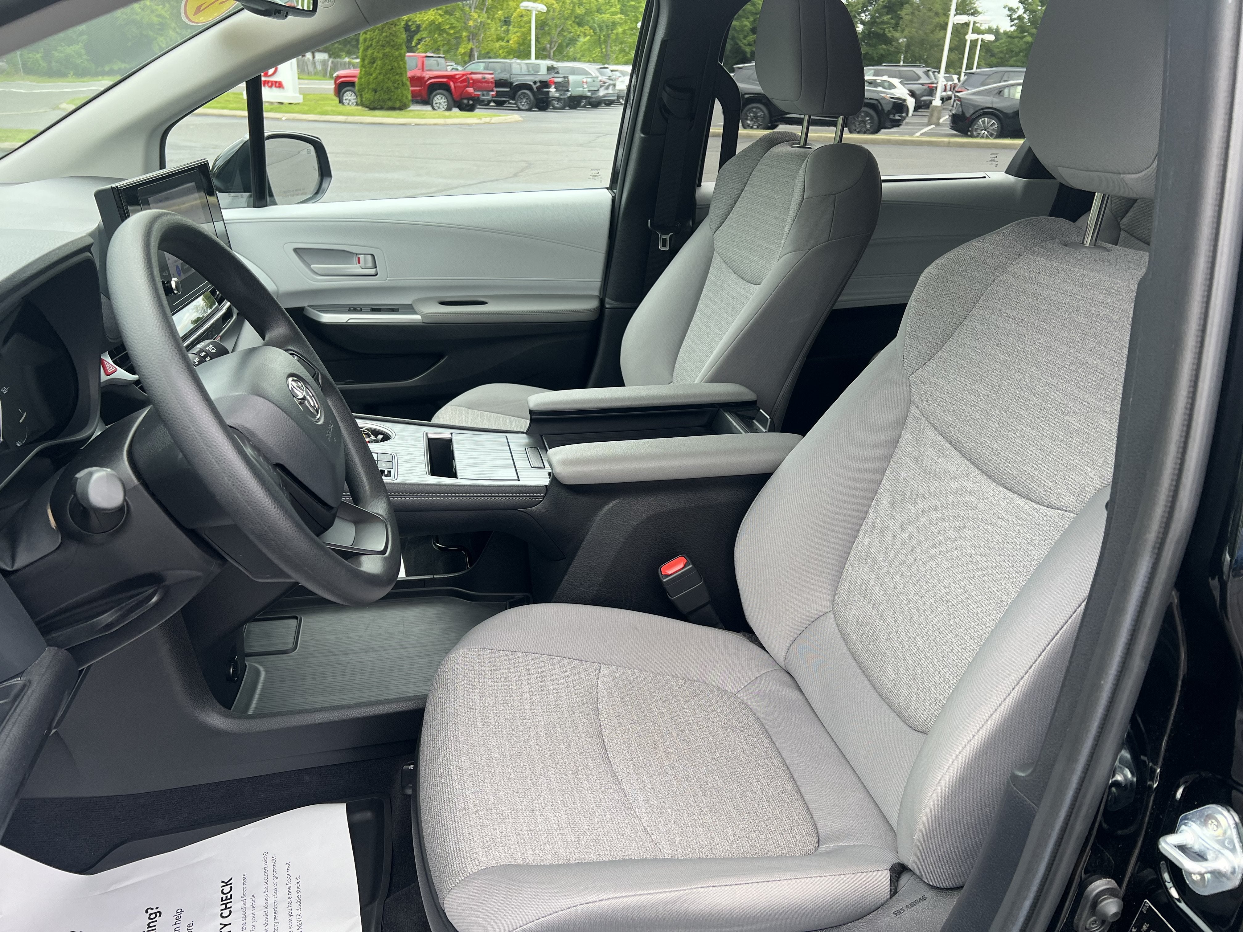 2026 Toyota Sienna LE