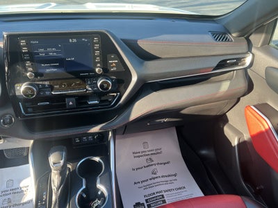 2022 Toyota Highlander XSE