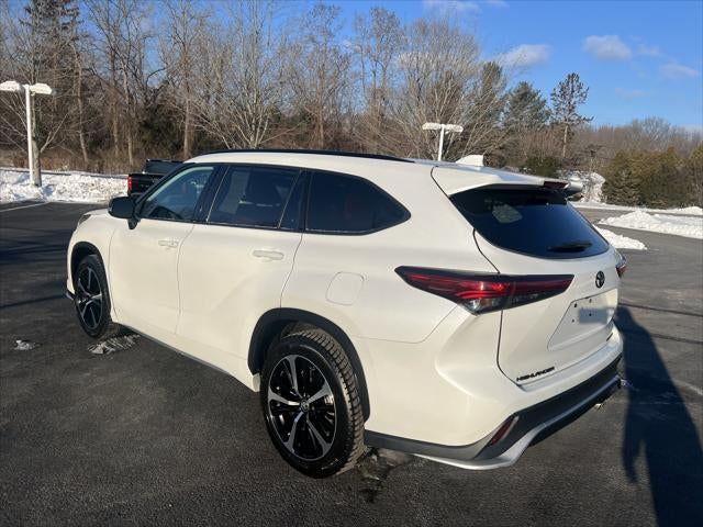 2022 Toyota Highlander XSE