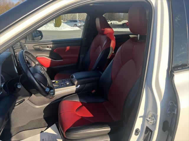 2022 Toyota Highlander XSE