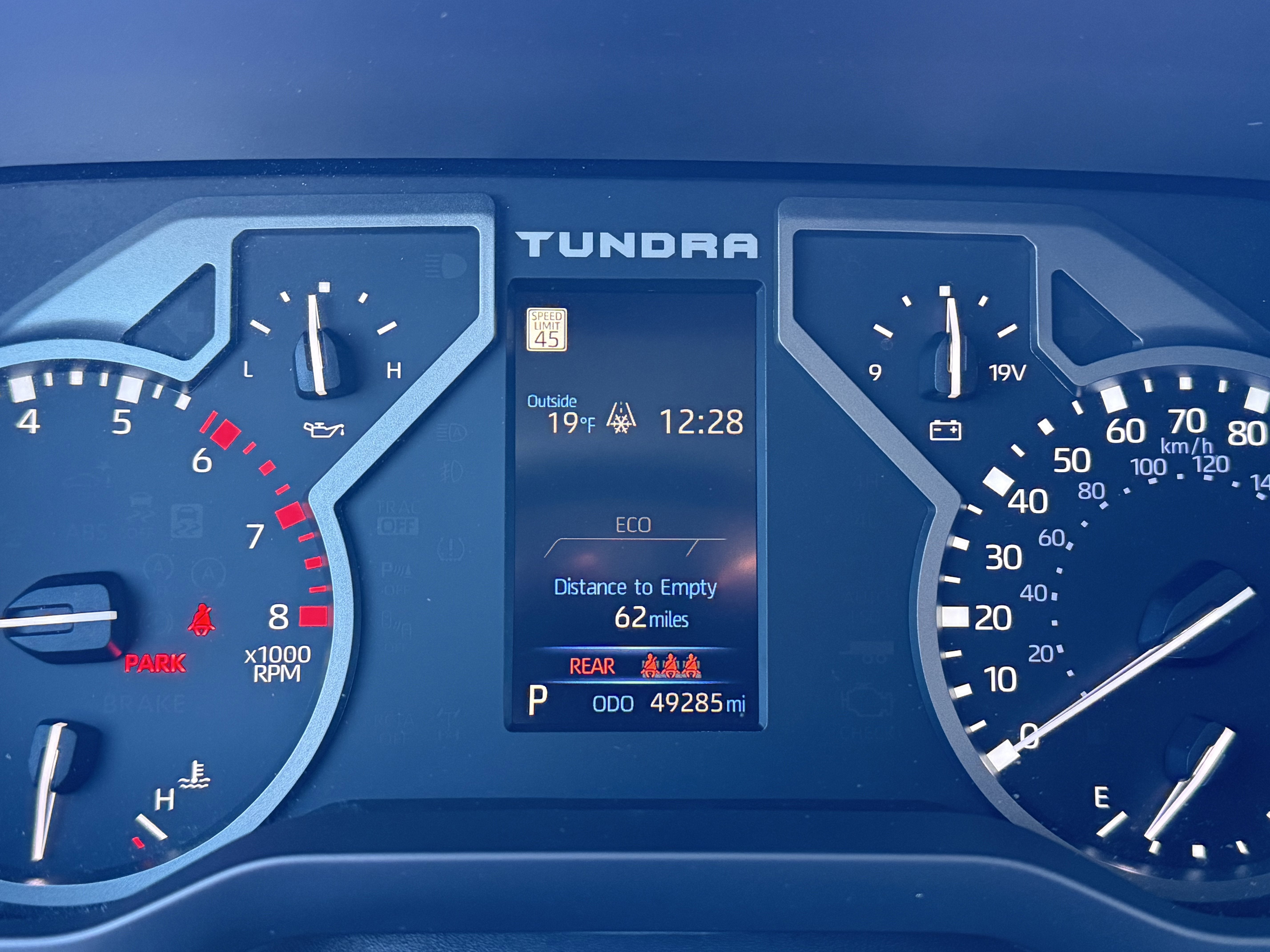 2023 Toyota Tundra 4WD SR5