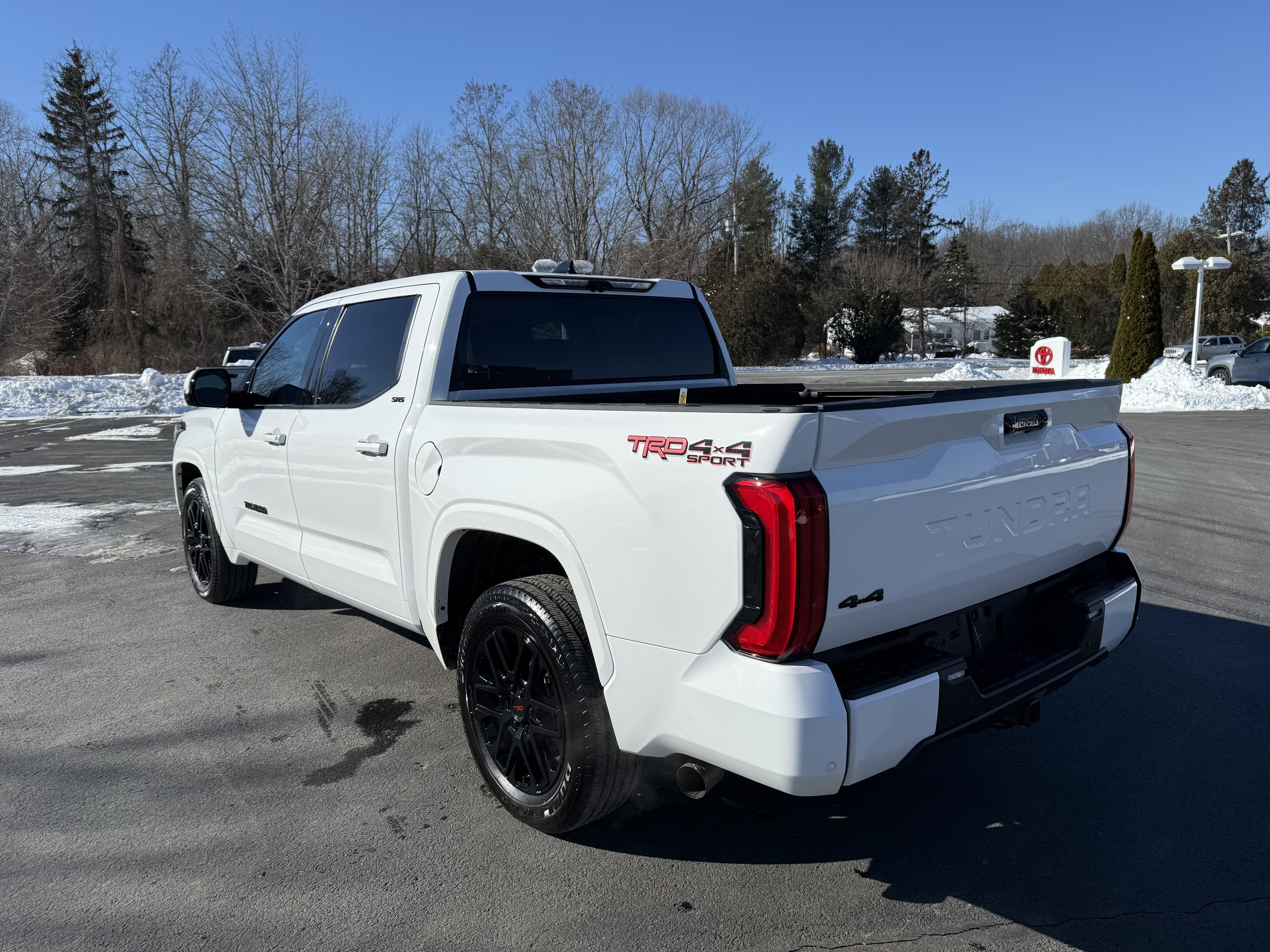 2023 Toyota Tundra 4WD SR5