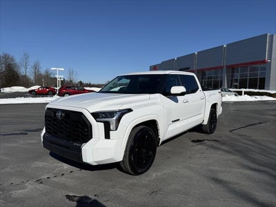 2023 Toyota Tundra 4WD SR5