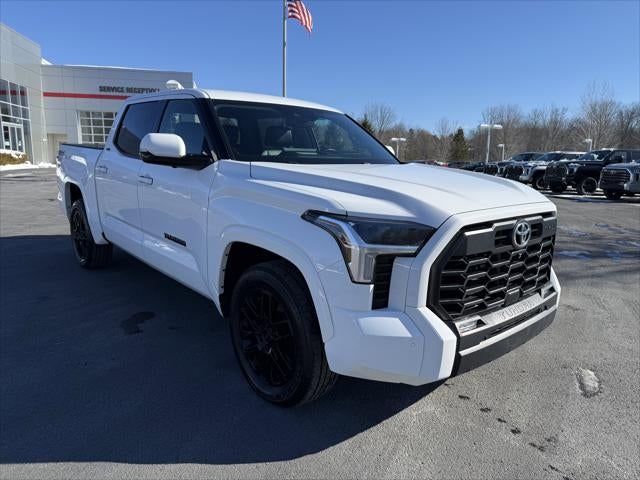 2023 Toyota Tundra 4WD SR5