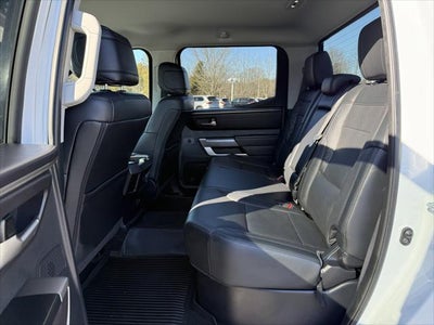 2023 Toyota Tundra 4WD SR5