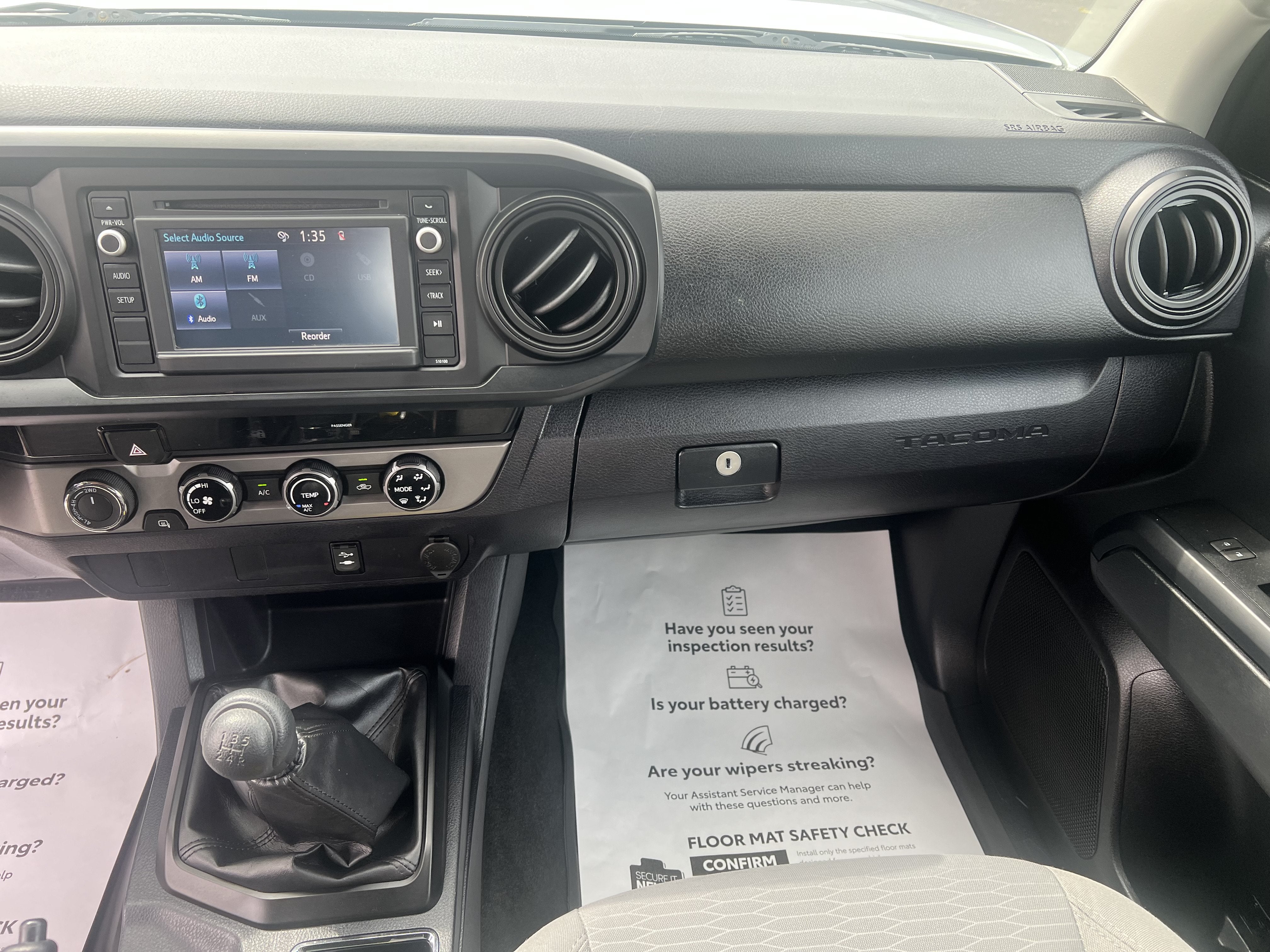 2017 Toyota Tacoma SR