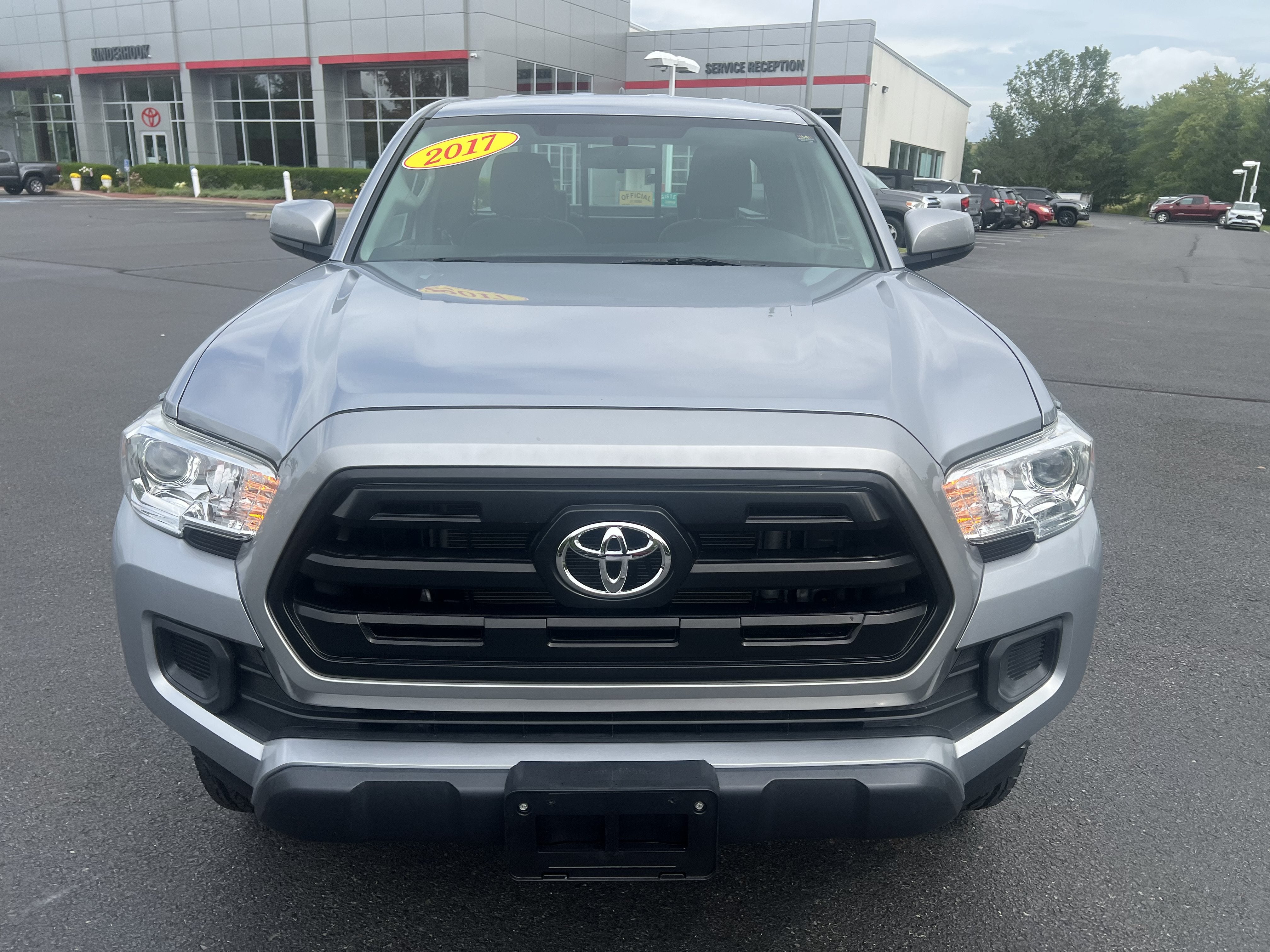 2017 Toyota Tacoma SR