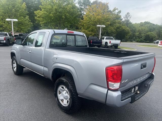 2017 Toyota Tacoma SR