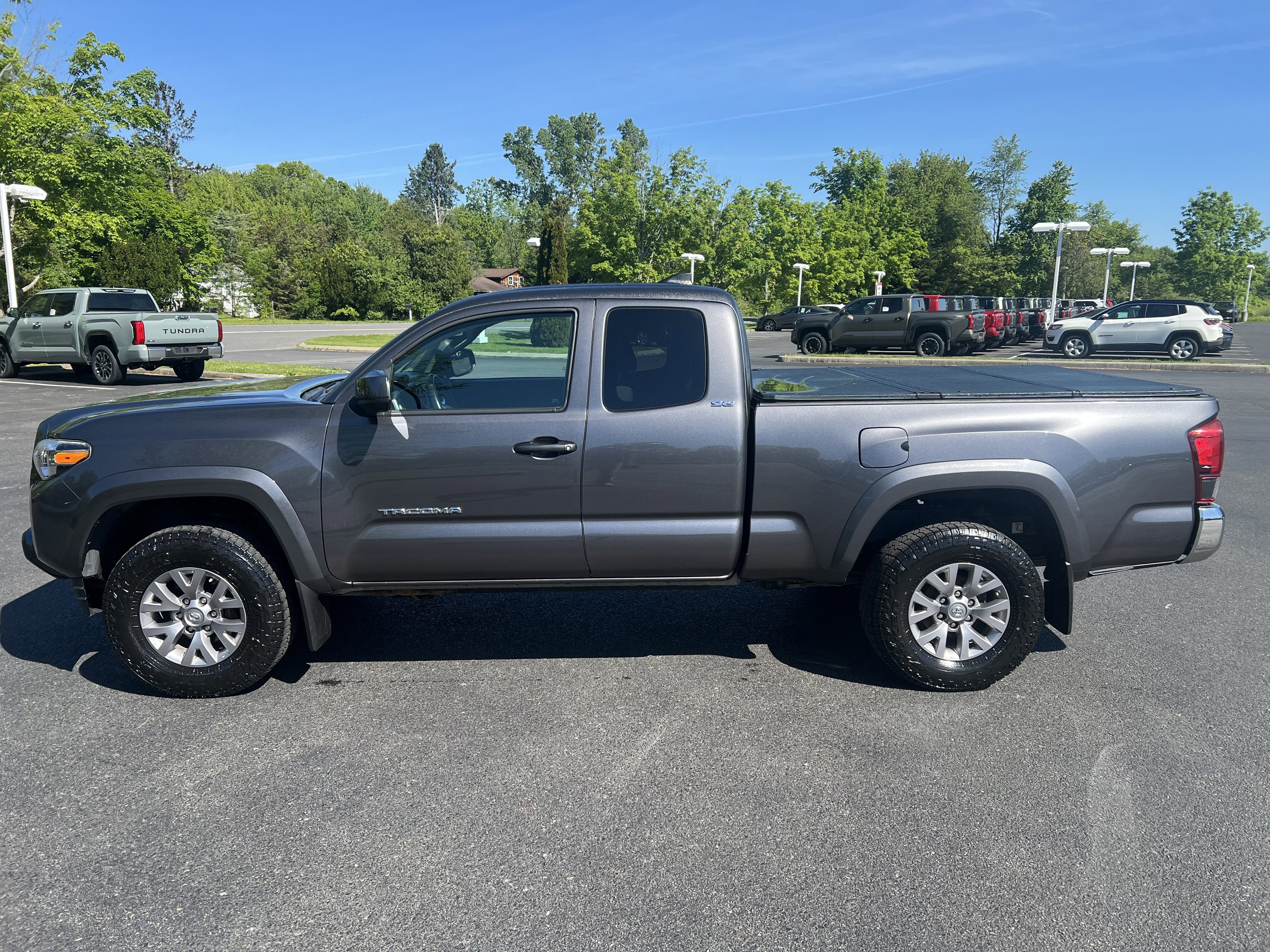 2018 Toyota Tacoma SR5