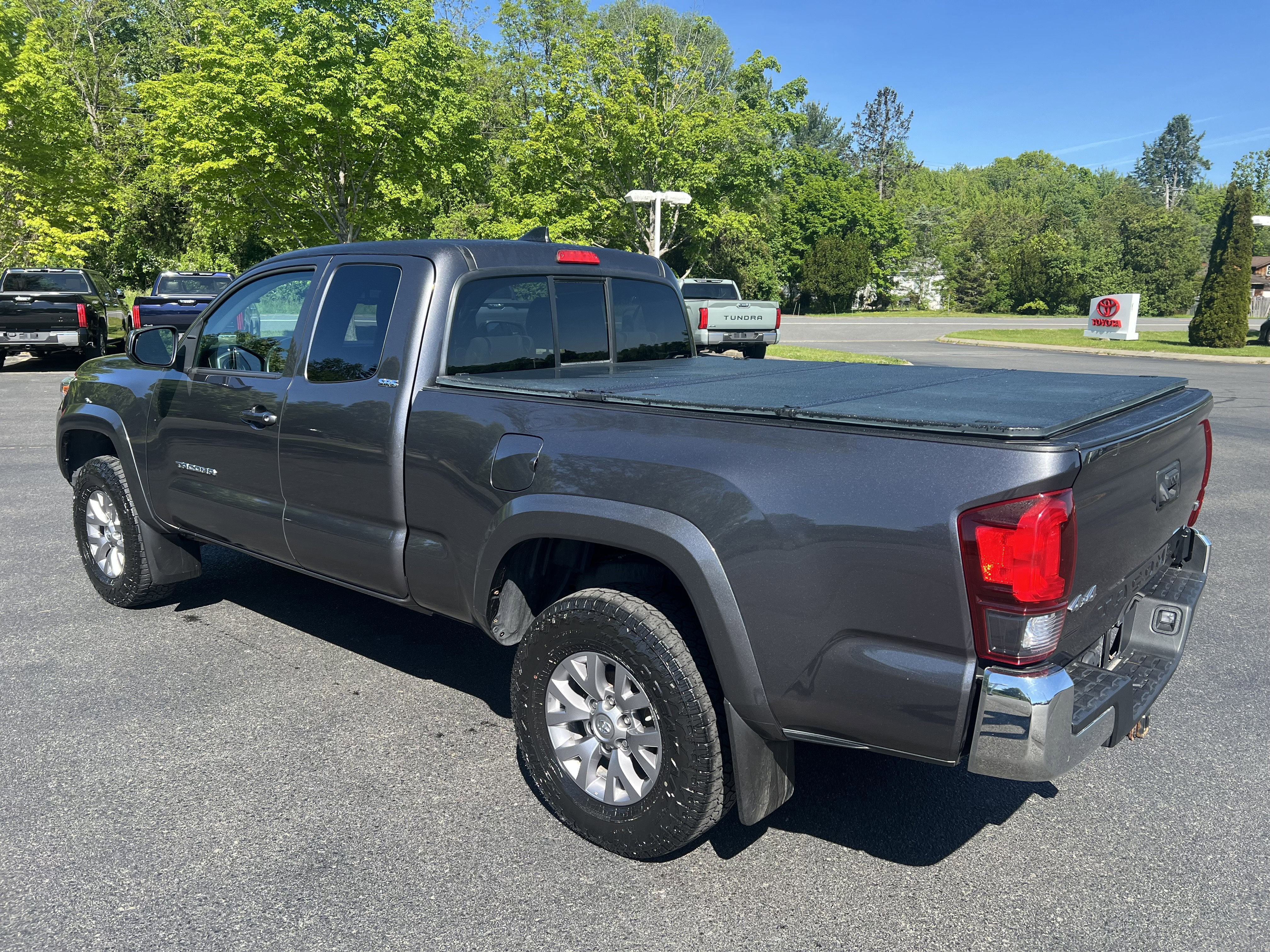 2018 Toyota Tacoma SR5