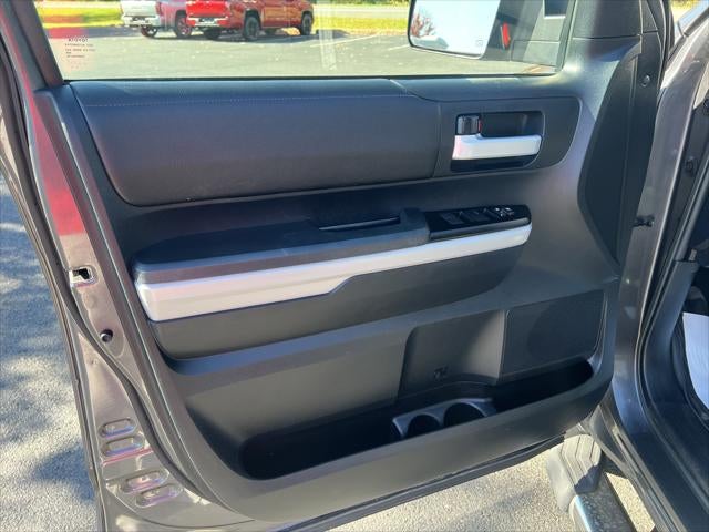 2018 Toyota Tundra 4WD SR5
