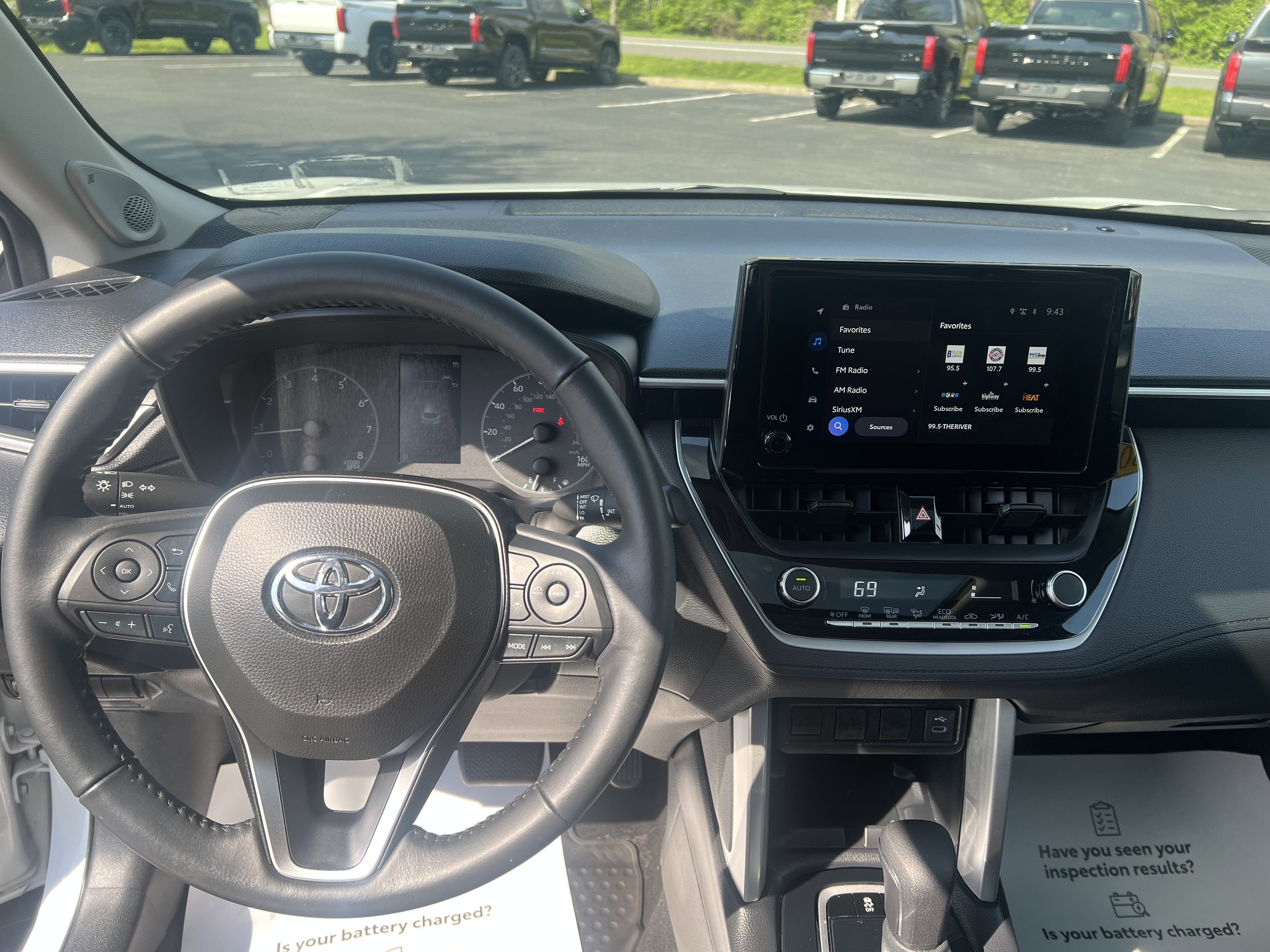 2024 Toyota Corolla Cross LE