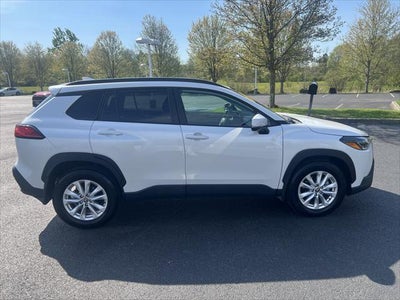2024 Toyota Corolla Cross LE