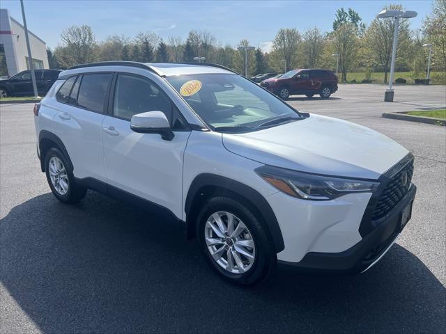 2024 Toyota Corolla Cross LE