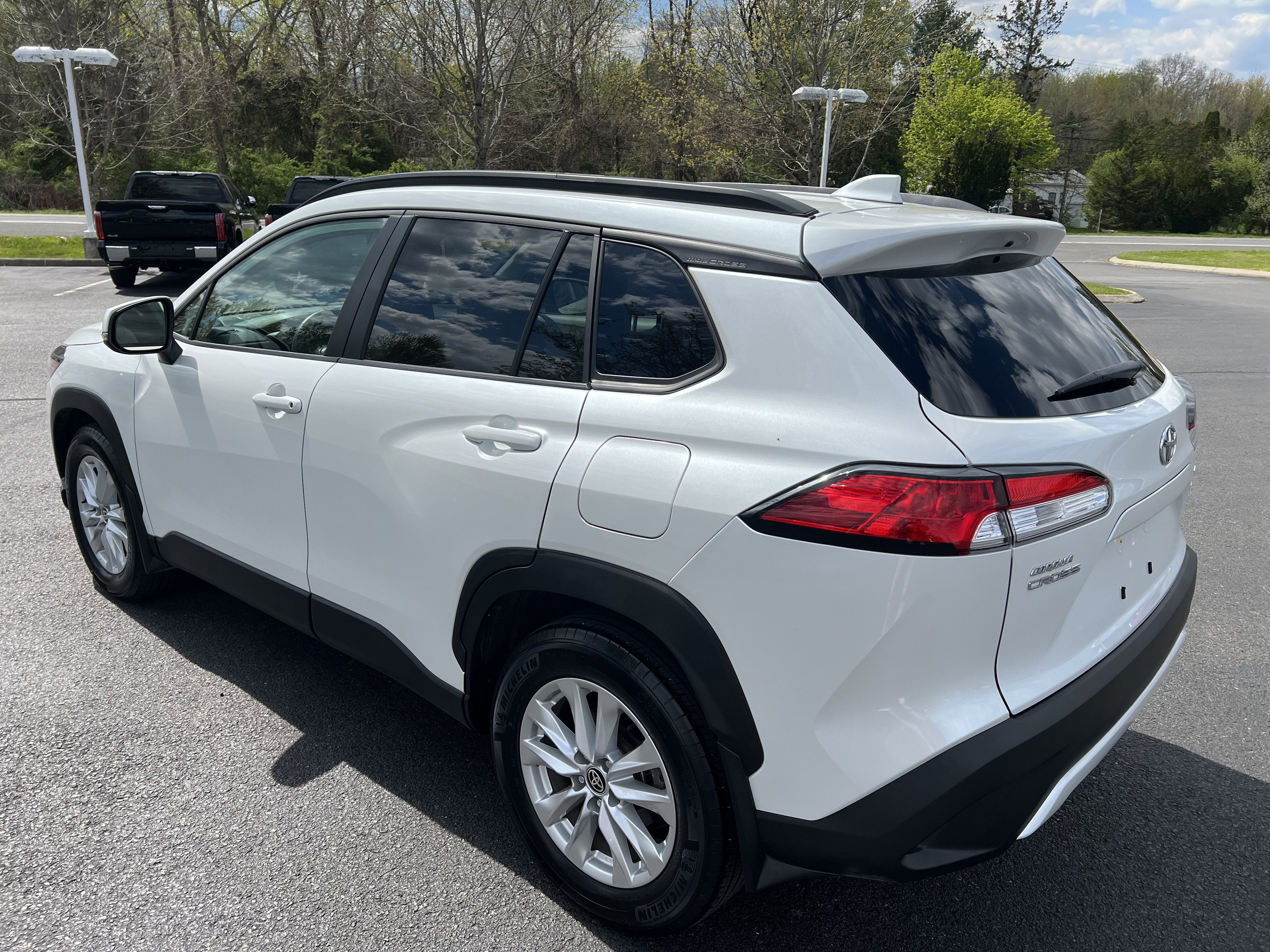 2024 Toyota Corolla Cross LE