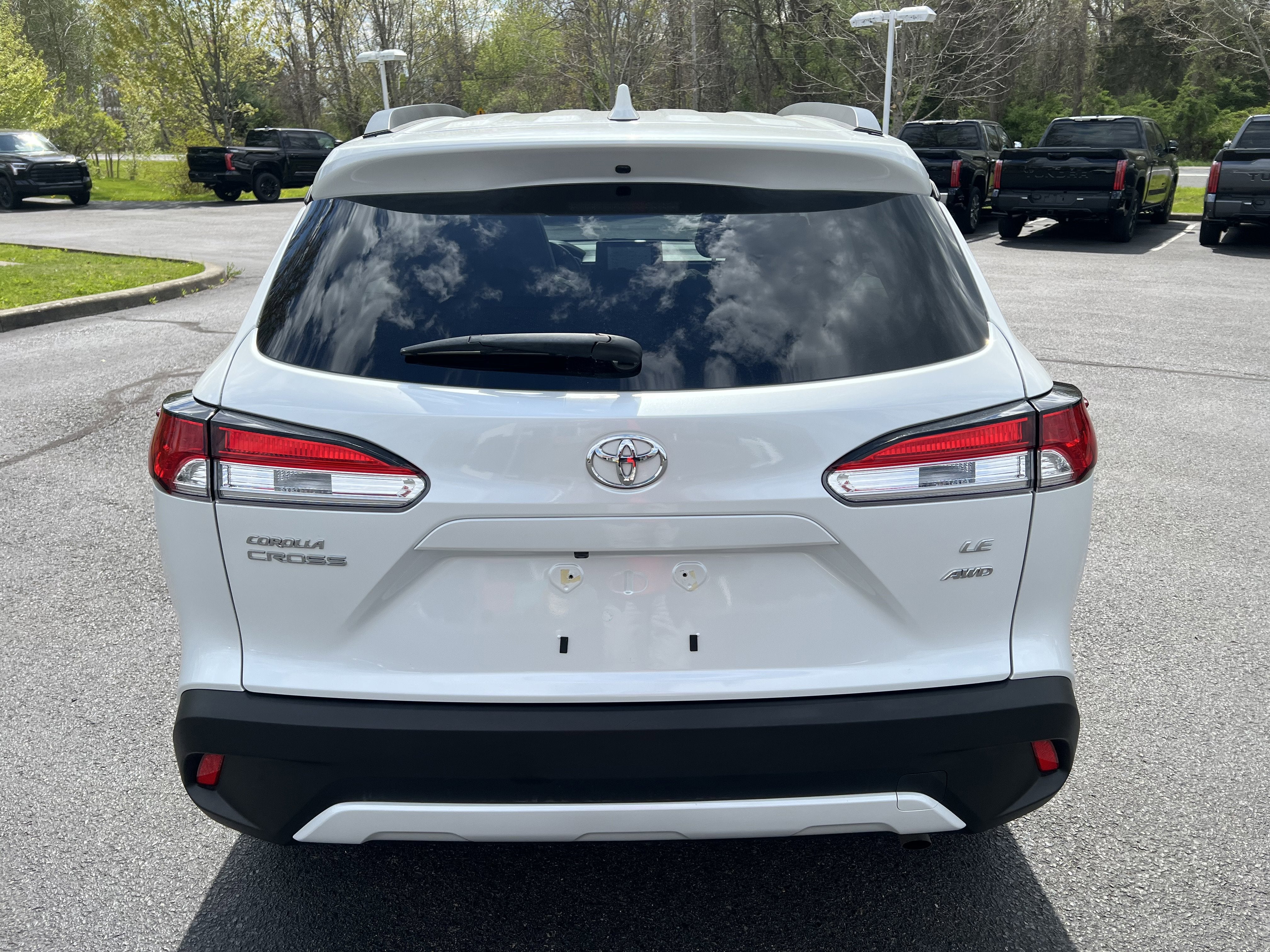 2024 Toyota Corolla Cross LE