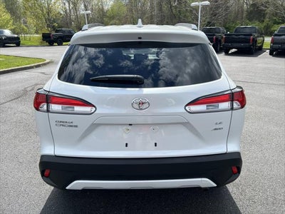 2024 Toyota Corolla Cross LE