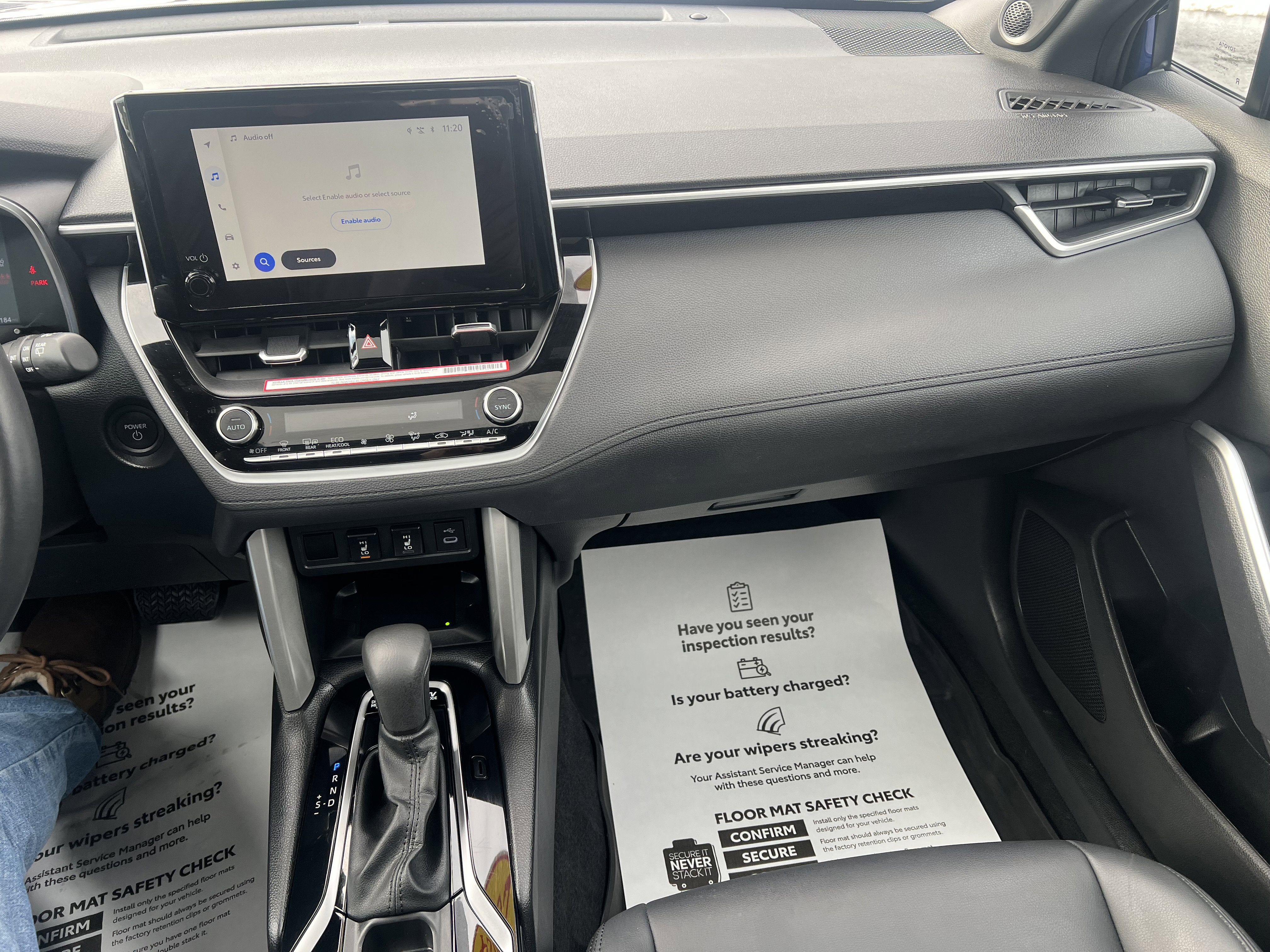 2024 Toyota Corolla Cross Hybrid XSE