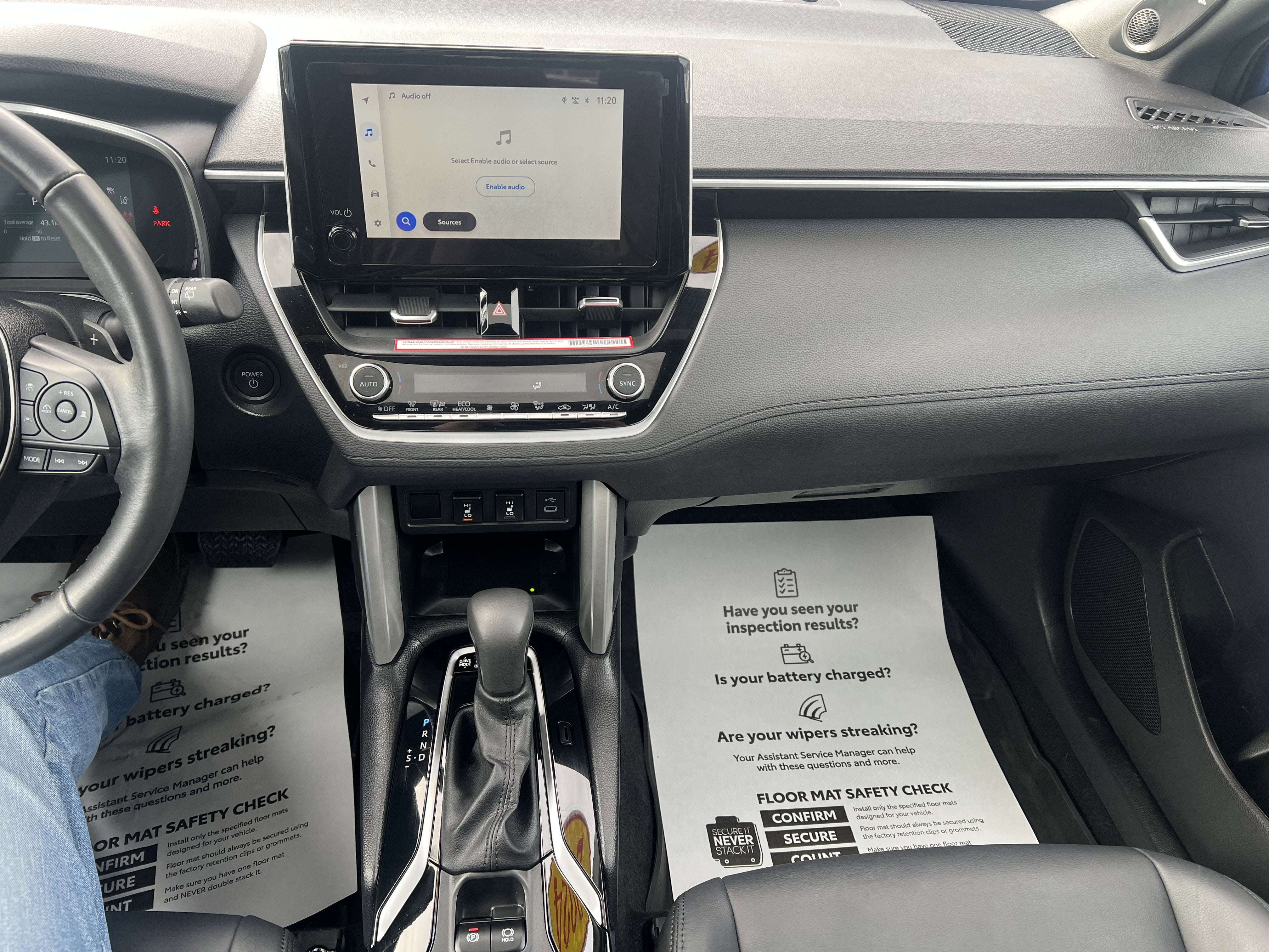 2024 Toyota Corolla Cross Hybrid XSE