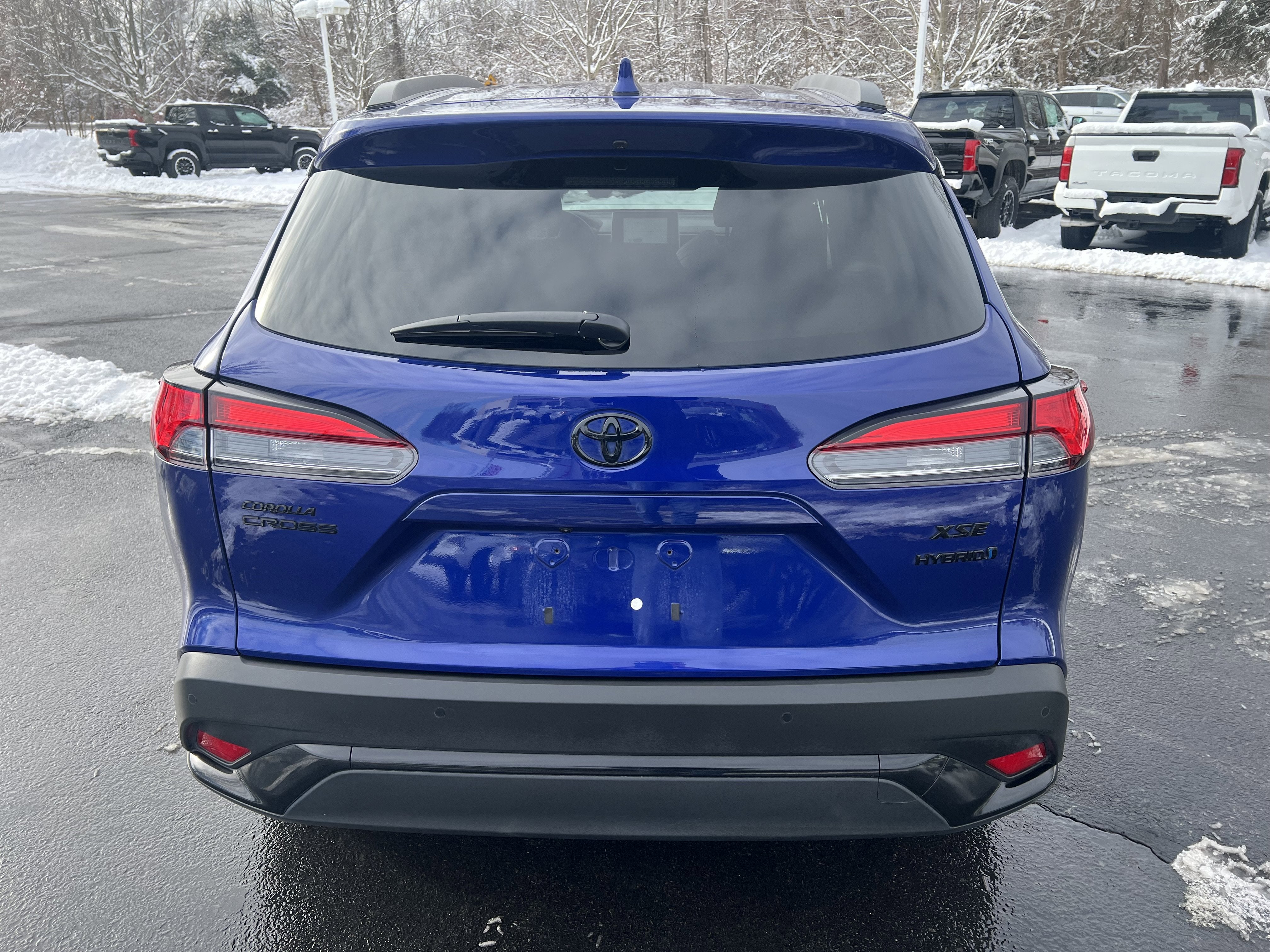 2024 Toyota Corolla Cross Hybrid XSE