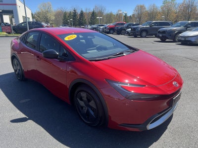 2025 Toyota Prius Plug-In Hybrid SE