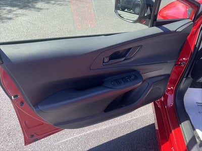 2025 Toyota Prius Plug-In Hybrid SE