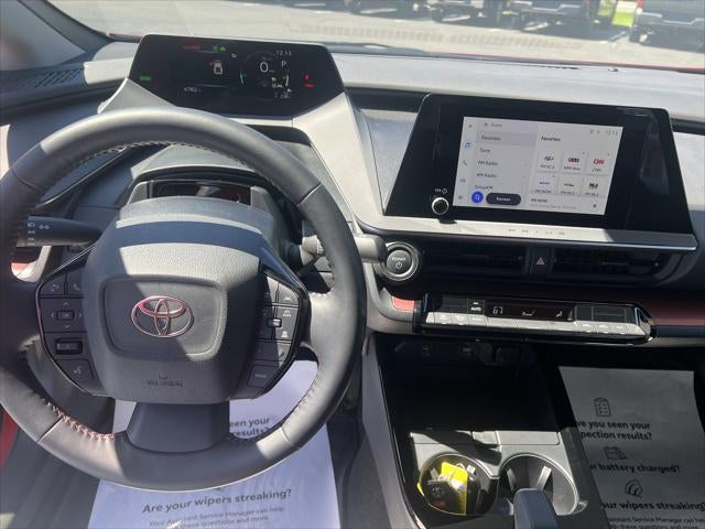 2025 Toyota Prius Plug-In Hybrid SE