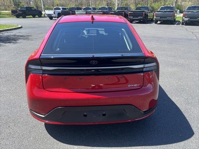 2025 Toyota Prius Plug-In Hybrid SE