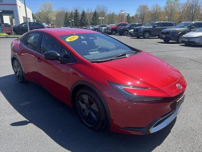 2025 Toyota Prius Plug-In Hybrid SE