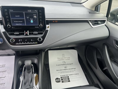 2022 Toyota Corolla Hybrid LE