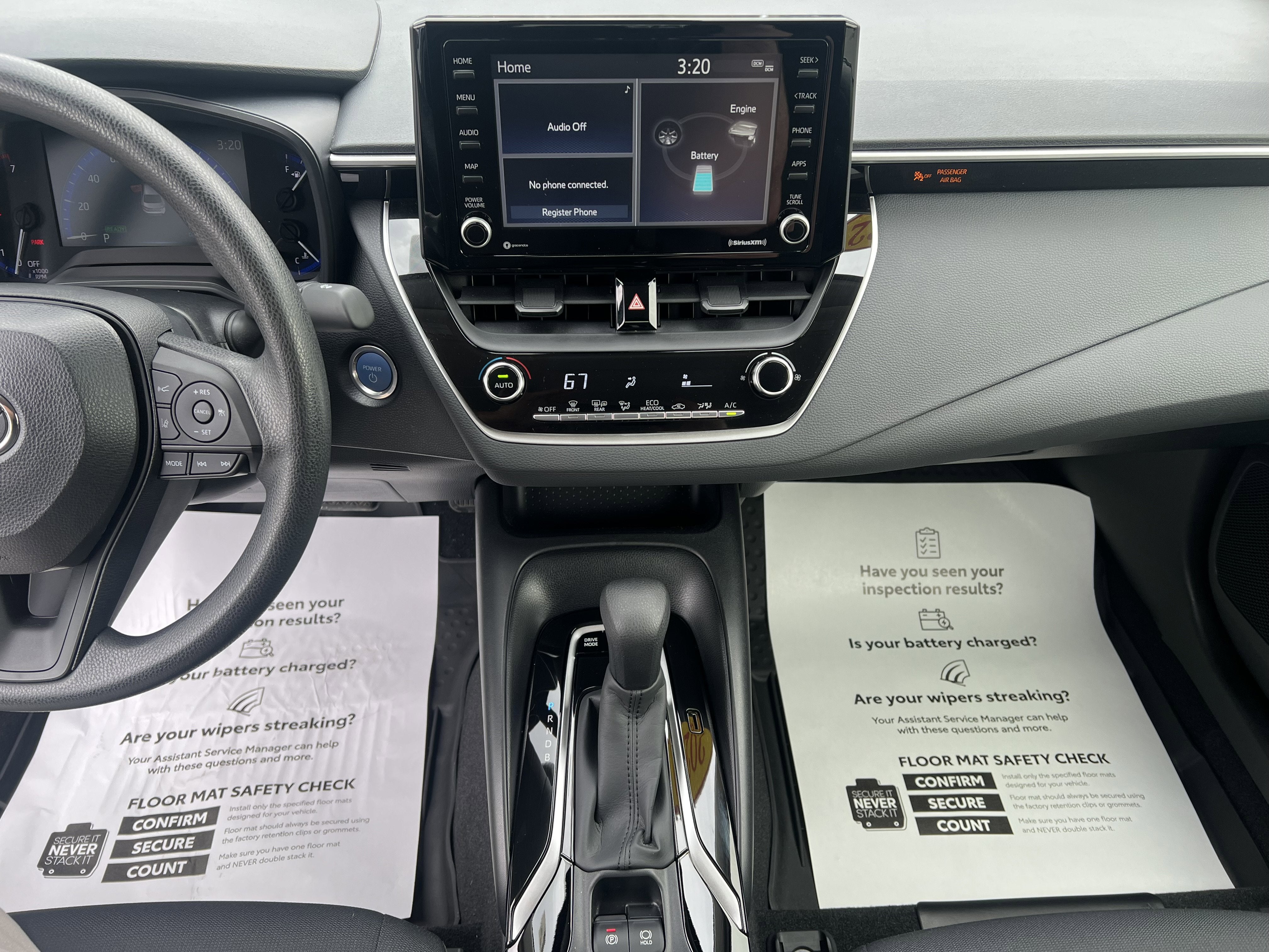 2022 Toyota Corolla Hybrid LE
