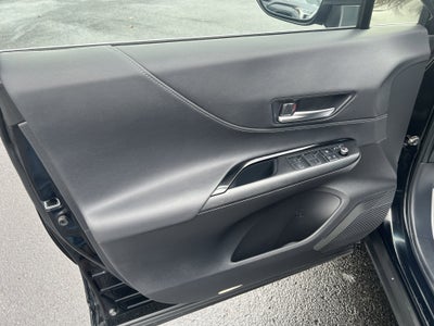 2023 Toyota Venza LE