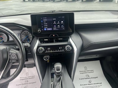 2023 Toyota Venza LE