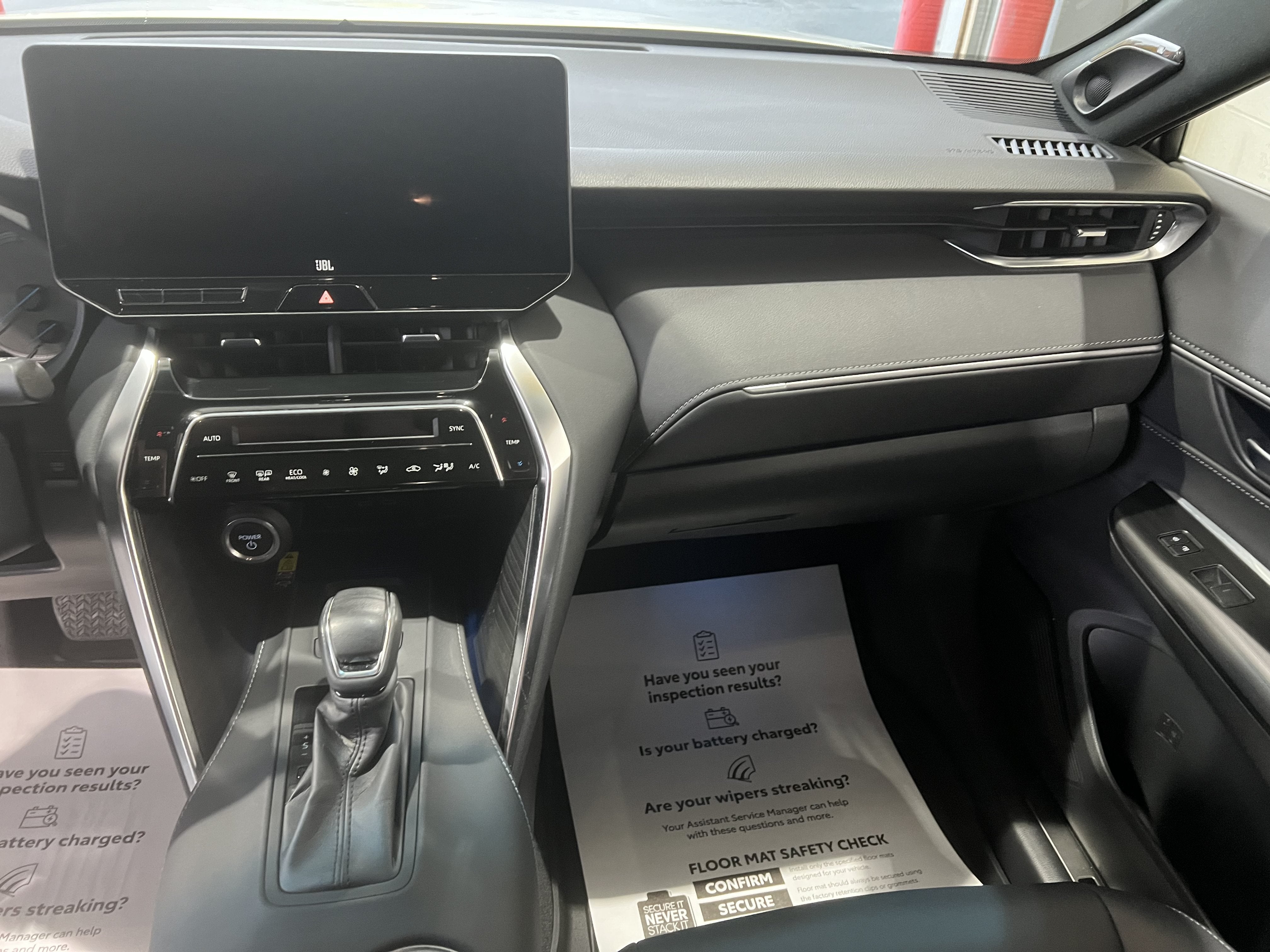2024 Toyota Venza XLE