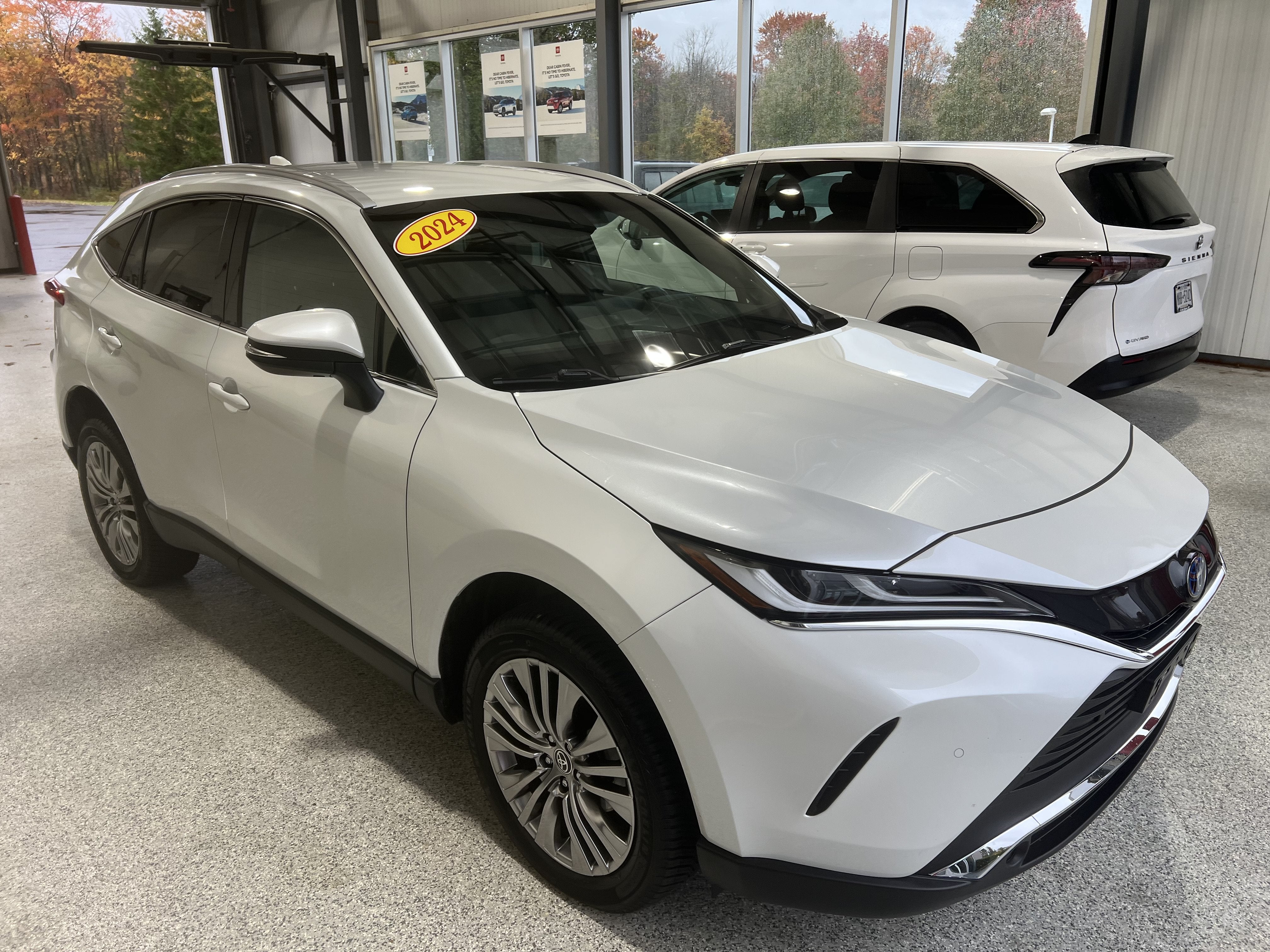 2024 Toyota Venza XLE