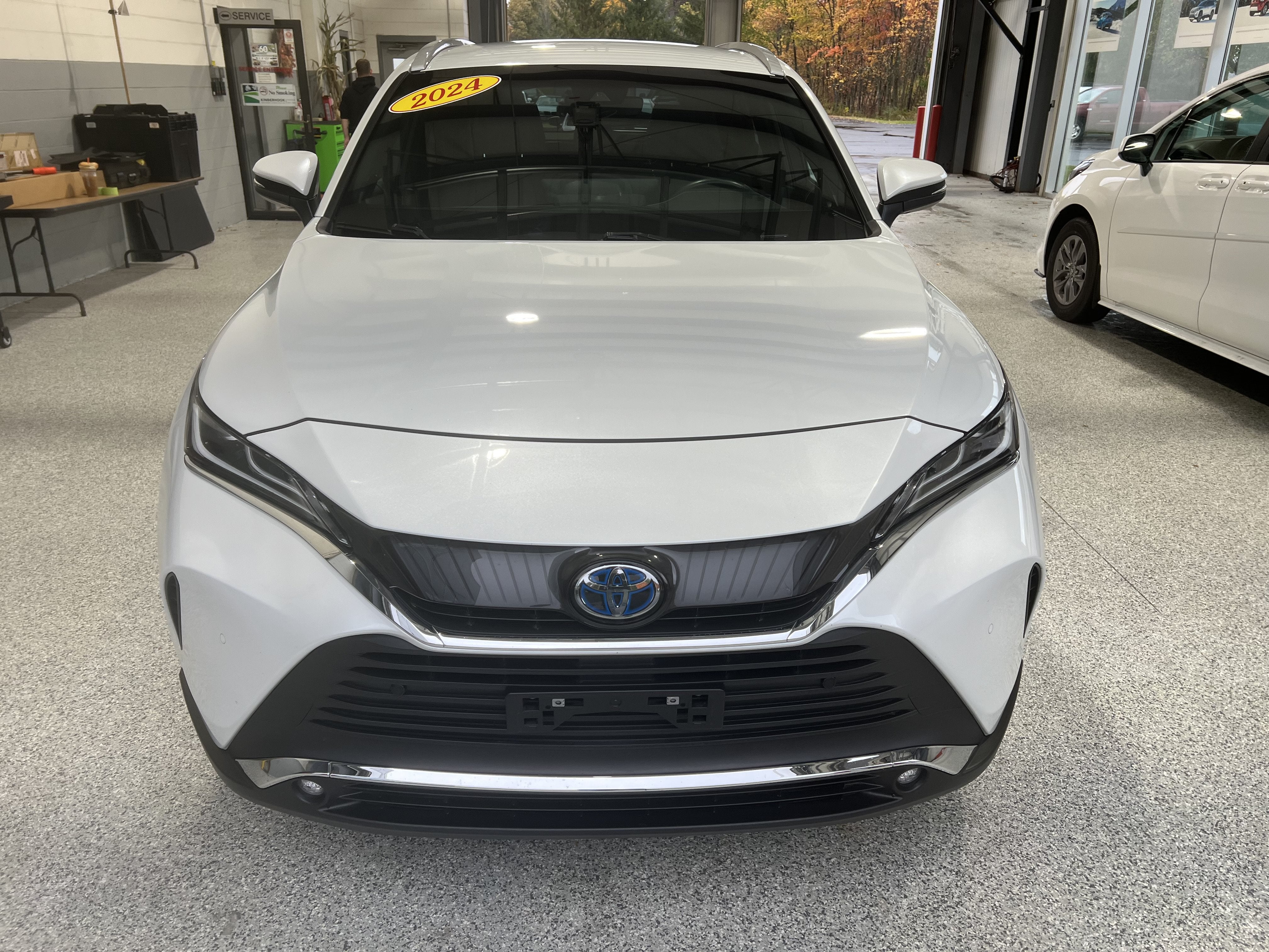 2024 Toyota Venza XLE
