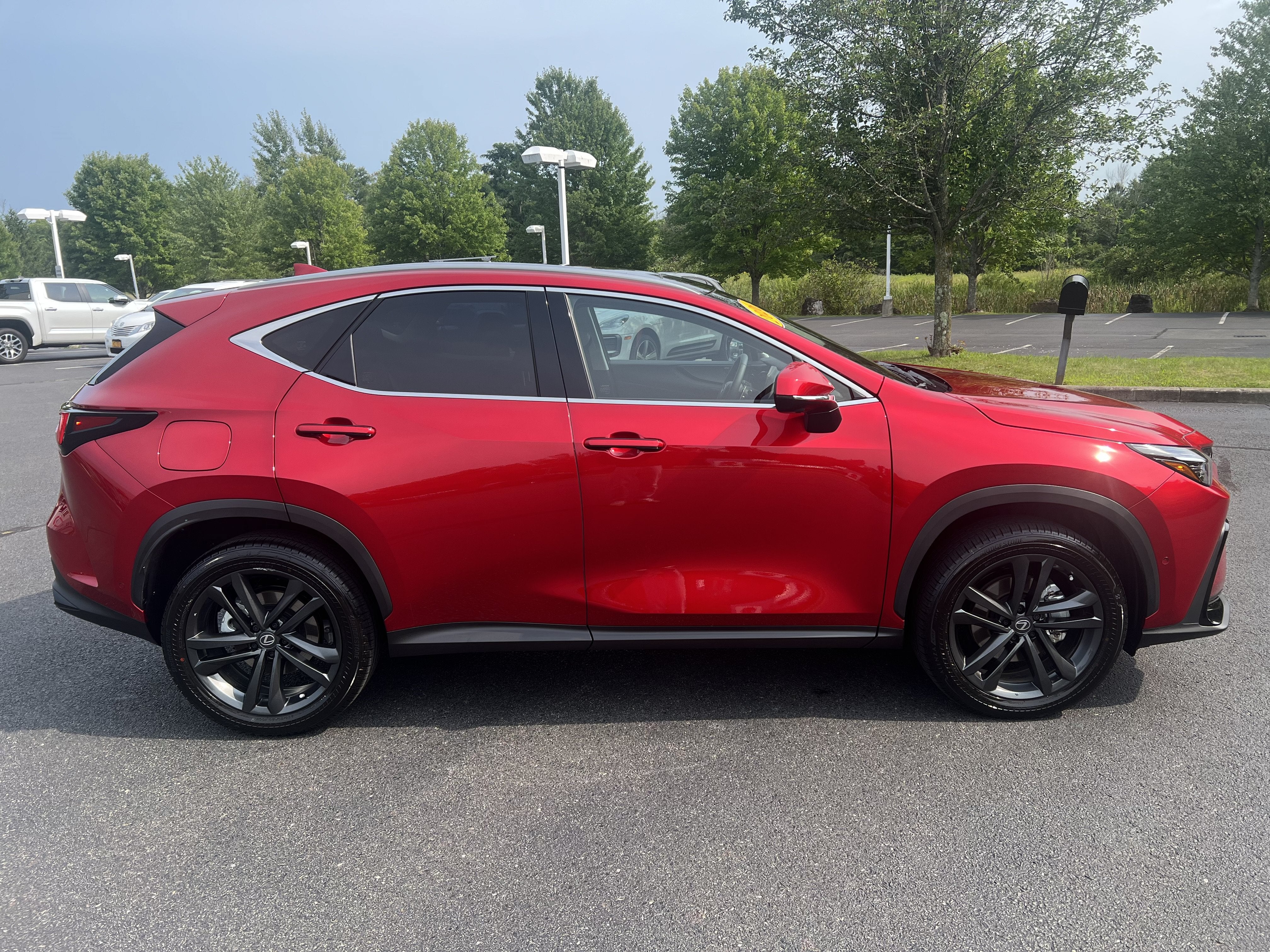 2026 Lexus NX NX 450h+ Luxury